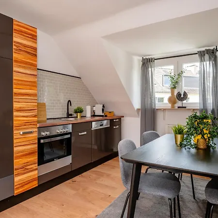 Kurzzeitglueck 24h Self Check-in E04 Апартаменты *