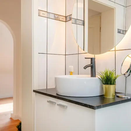 Апартаменты Kurzzeitglueck 24h Self Check-in E04 *